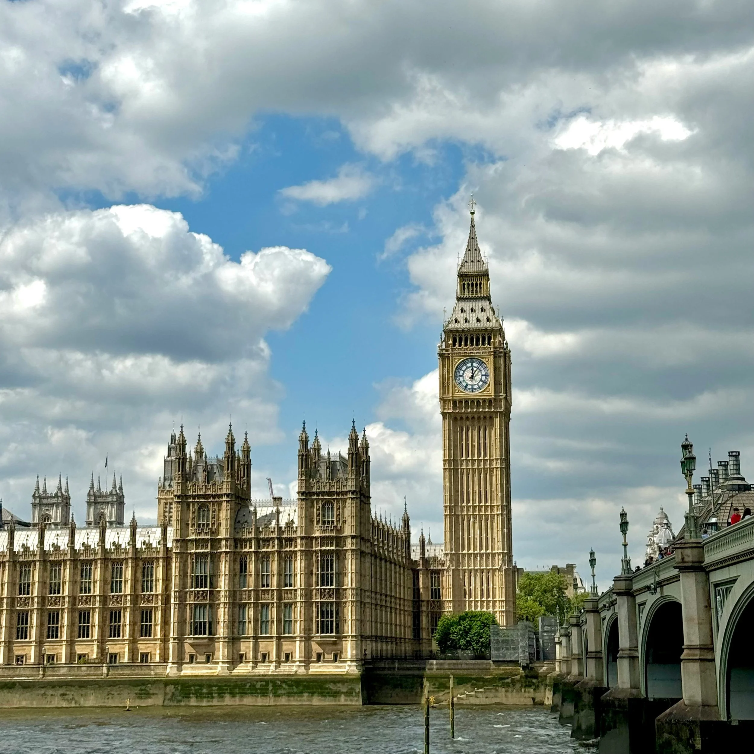 英国 - 由保证媒体结果支持的有效新闻稿分发 - Imagen 2