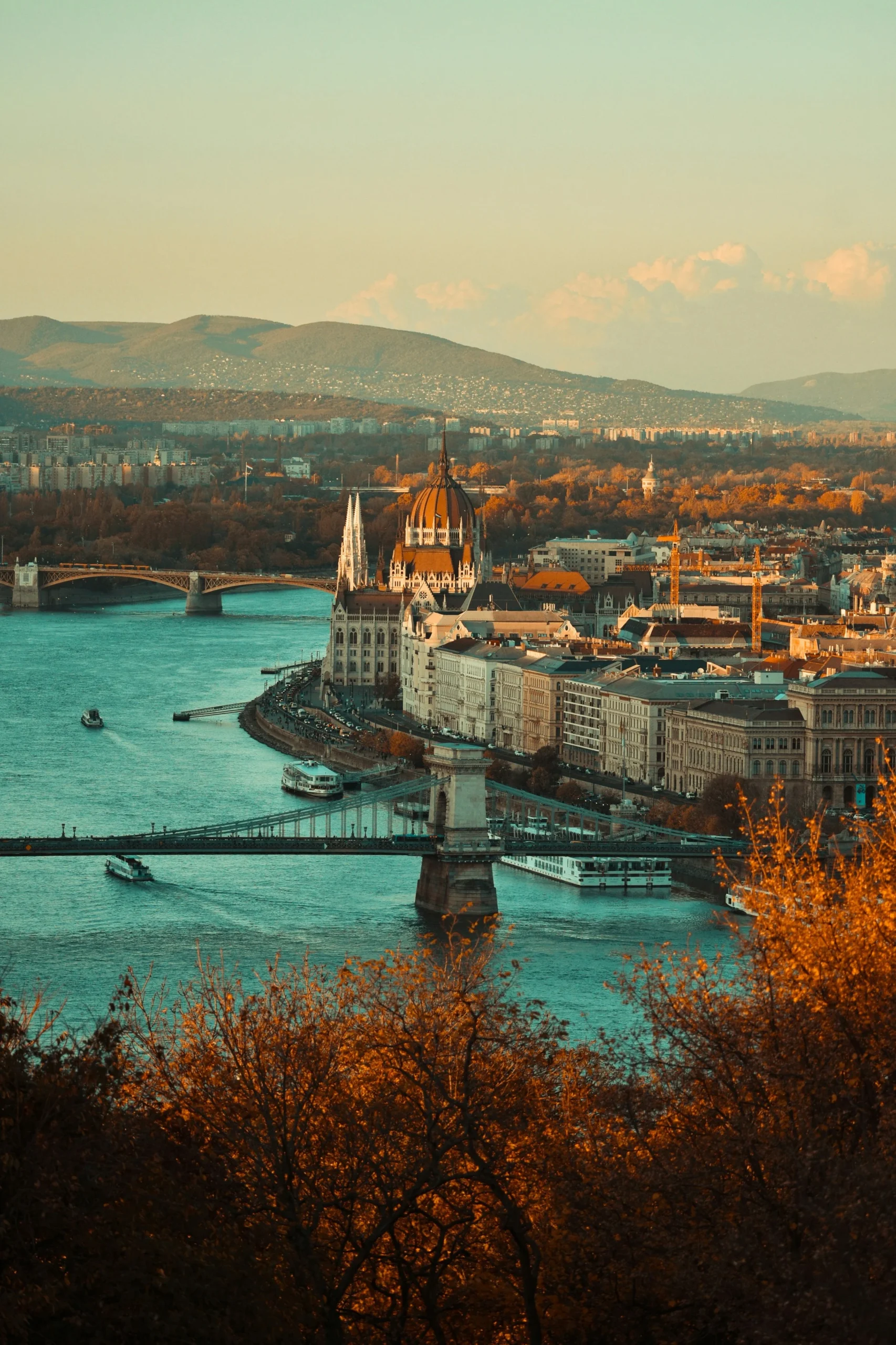Hungary - Expand Your Audience with Guaranteed News Coverage - Image 2